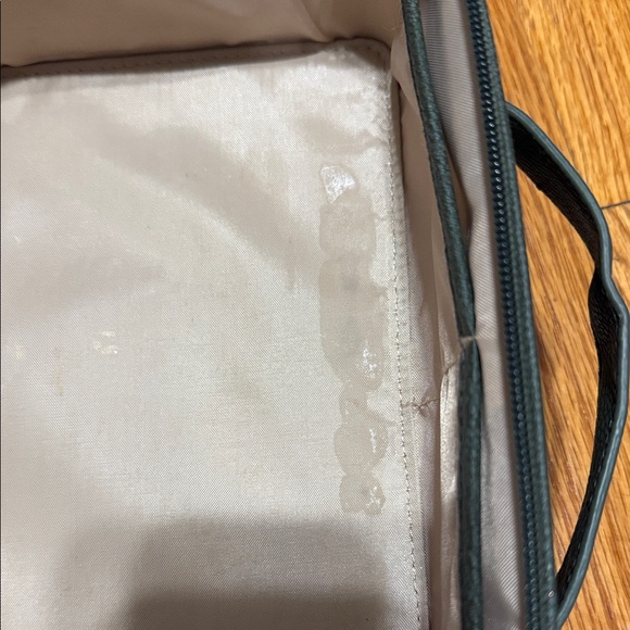 BEIS Olive Cosmetic Case - USED - Picture 4 of 6